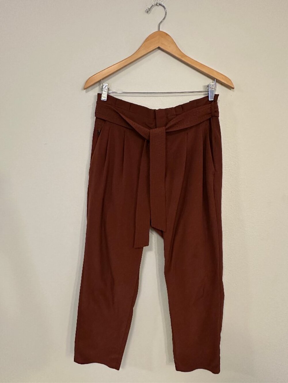 Athleta Skyline Pants Womens 8P Petite Rust Brown Belted Paperbag Waist Tapered
